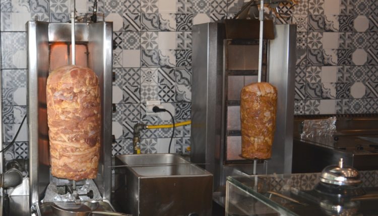 Gyros Kotopoulo b