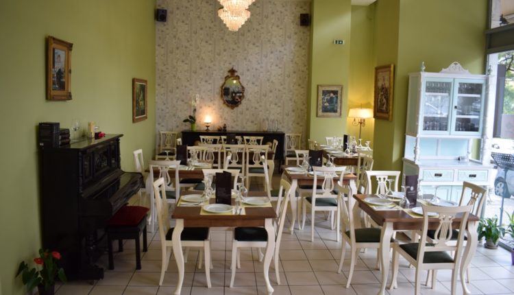 Smyrneon, Nea Smyrni a