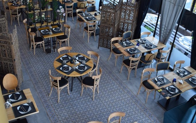 Indian Chef, Syngrou d