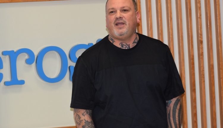 Skarmoutsos Dimitris 2019, Megas Yeeros