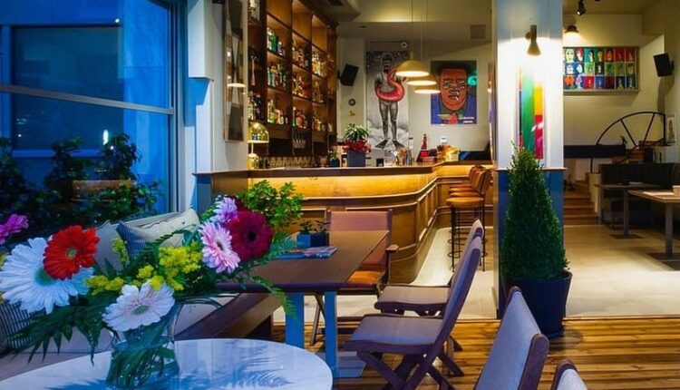 Botzi 93 Glyfada 2