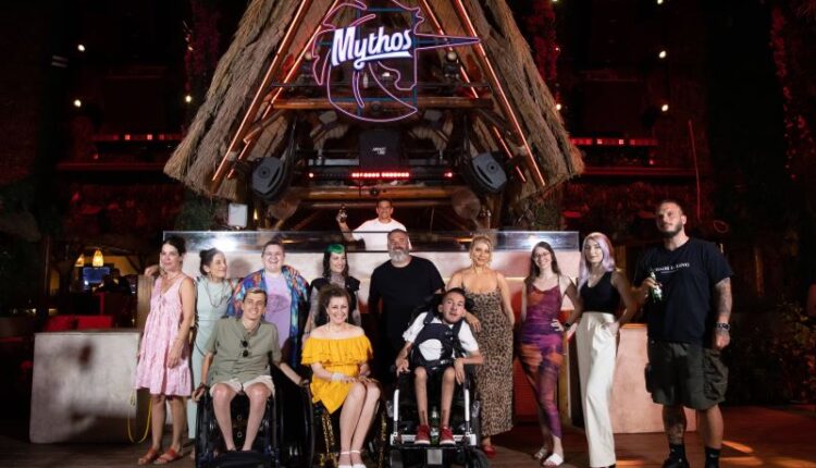 Mythos: καμπάνιες συμπερίληψης, «προσβάσιμες για όλους»