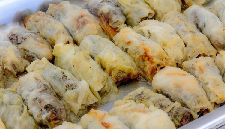 Macedonian Gourmet Lachanodolmades